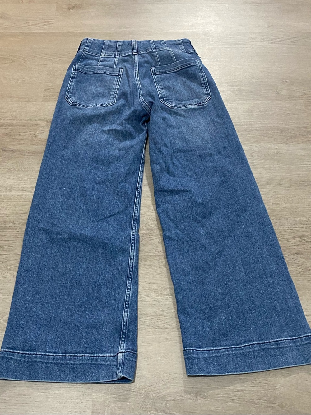 Maeve Anthropologie The Colette Wide Leg Crop Jeans Blue Patch Pocket Size 26 - Picture 3 of 11